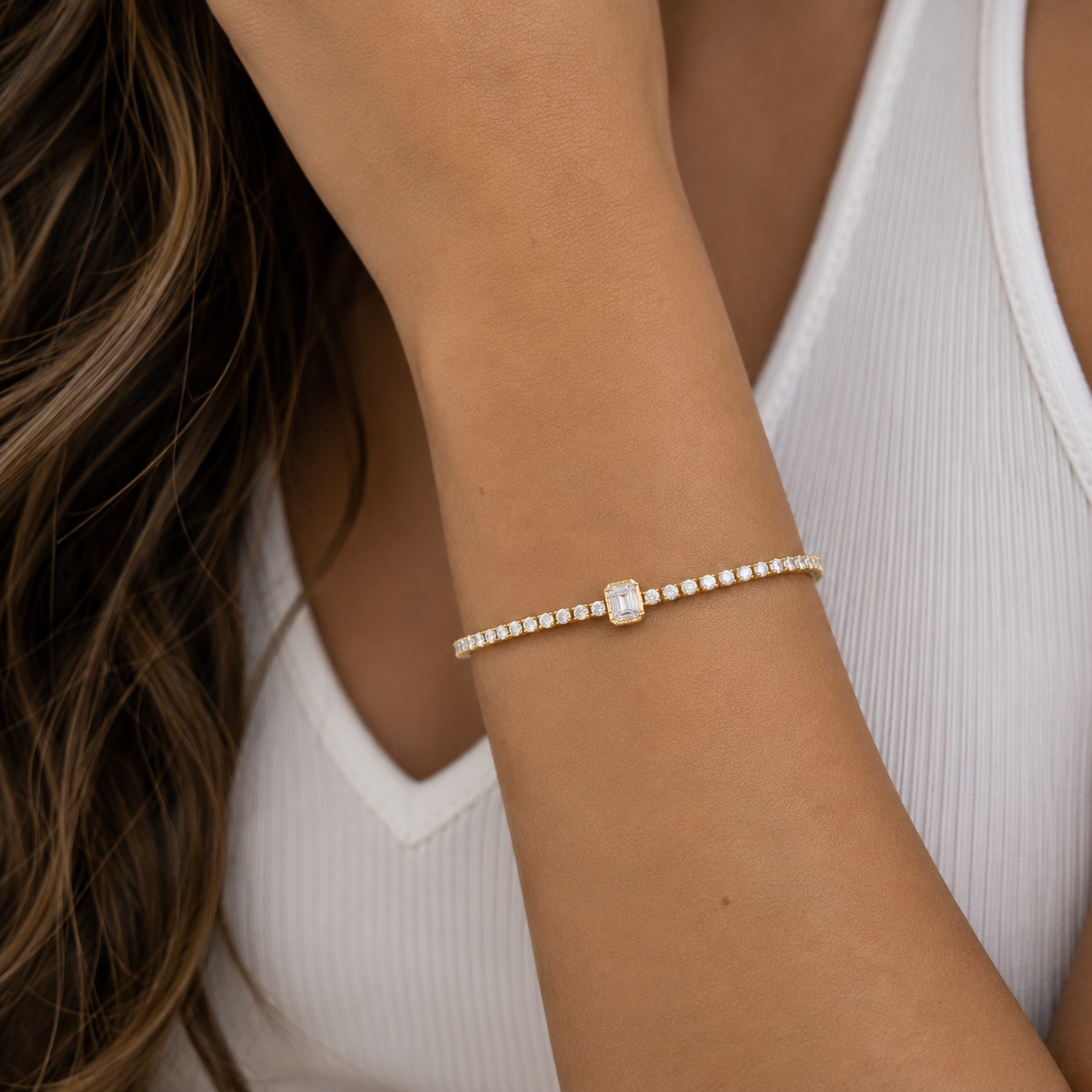 Emerald Lab Grown Diamond Center Tennis Bracelet
